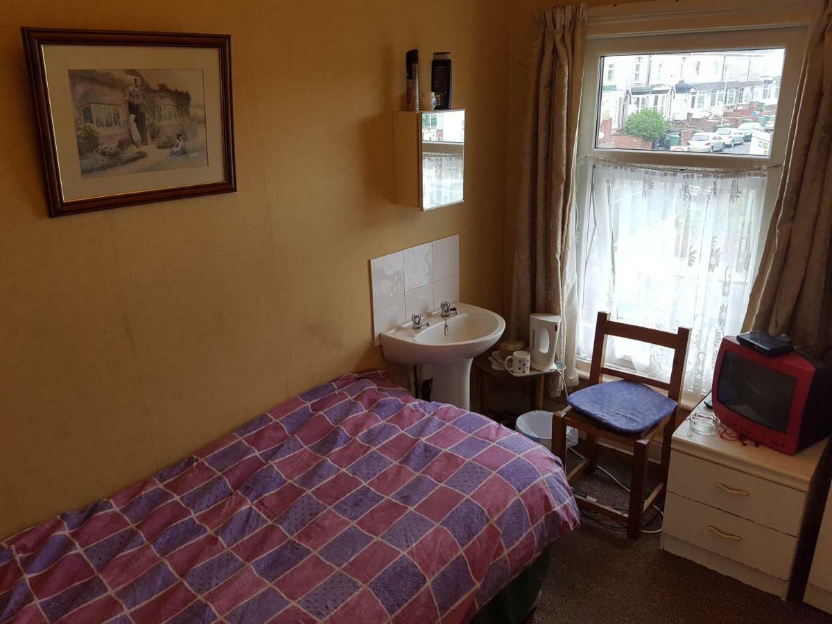 Brookfield Guesthouse Клиторпс Экстерьер фото